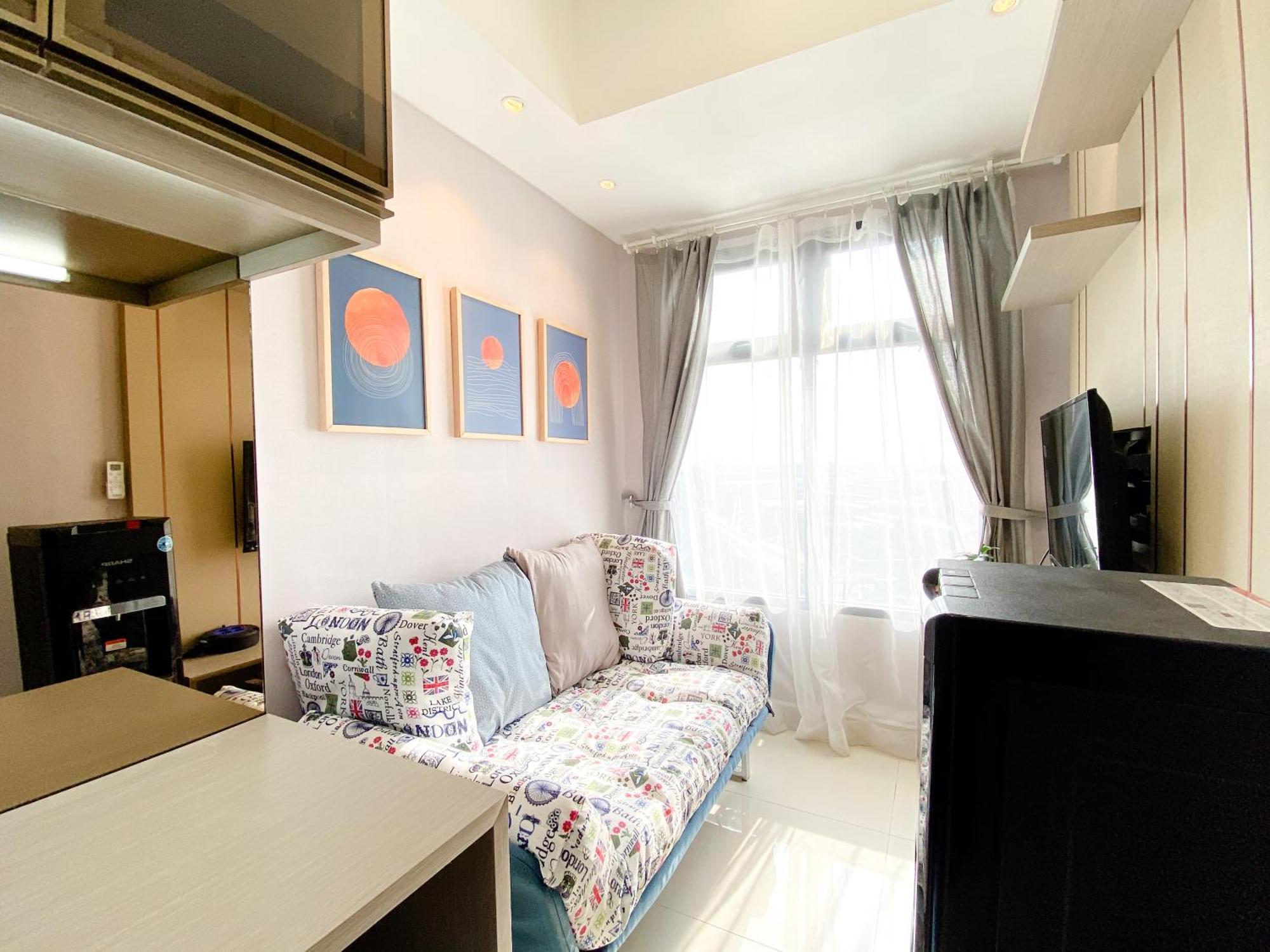 Simply And Comfortable 2Br Pollux Chadstone Apartment By Travelio Cikarang Kültér fotó